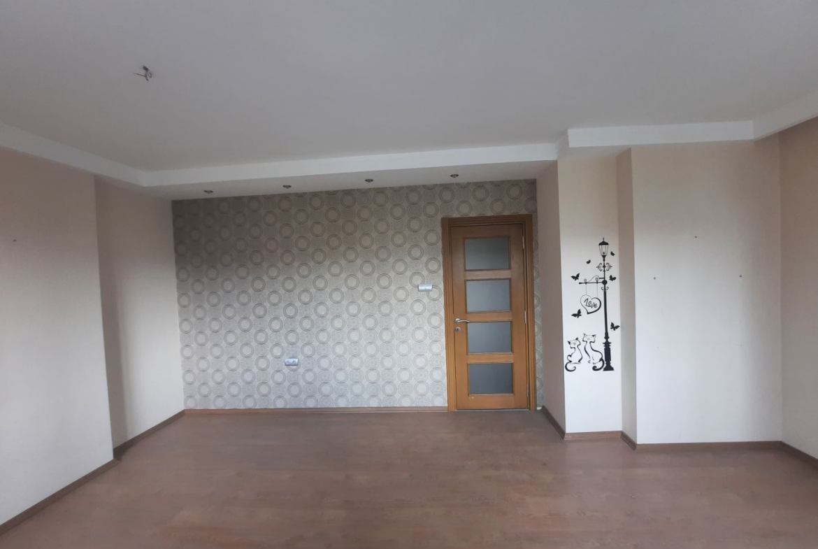 BELEDİYE EVLERİ MH KİRALIK 4+1 BULVARDA SİTEDE DOĞALGAZLI