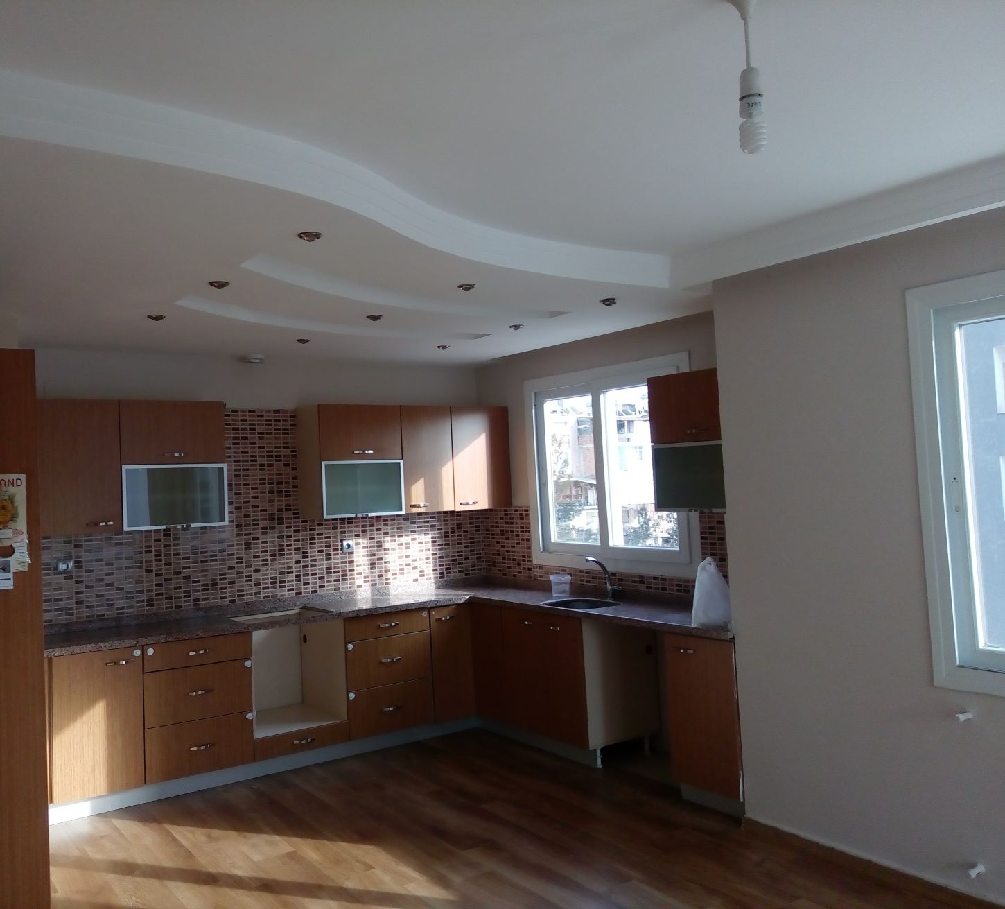 BELEDİYE EVLERİ MH KİRALIK 4+1 BULVARDA SİTEDE DOĞALGAZLI