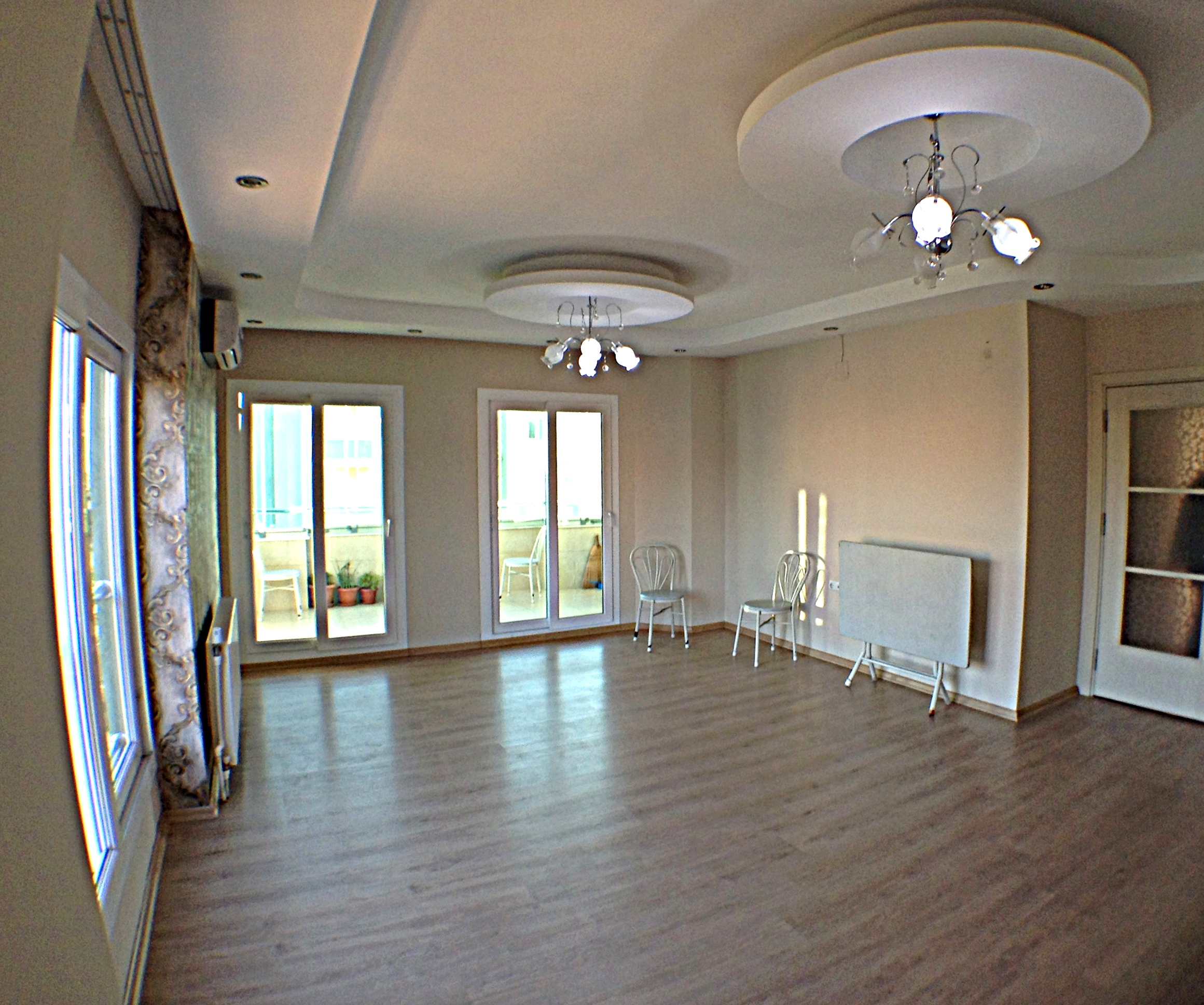 BULVARDA SİTEDE 4+1 DOĞALGAZLI PARKELİ AYLIK KİRALIK DAİRE