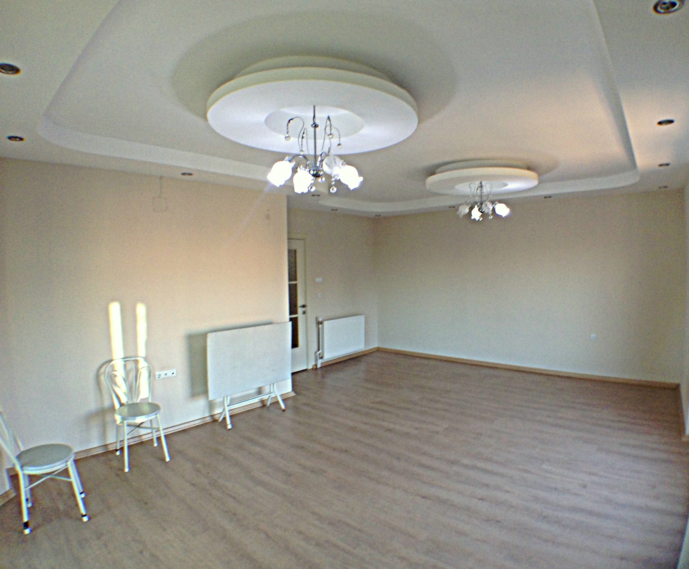 BULVARDA SİTEDE 4+1 DOĞALGAZLI PARKELİ AYLIK KİRALIK DAİRE