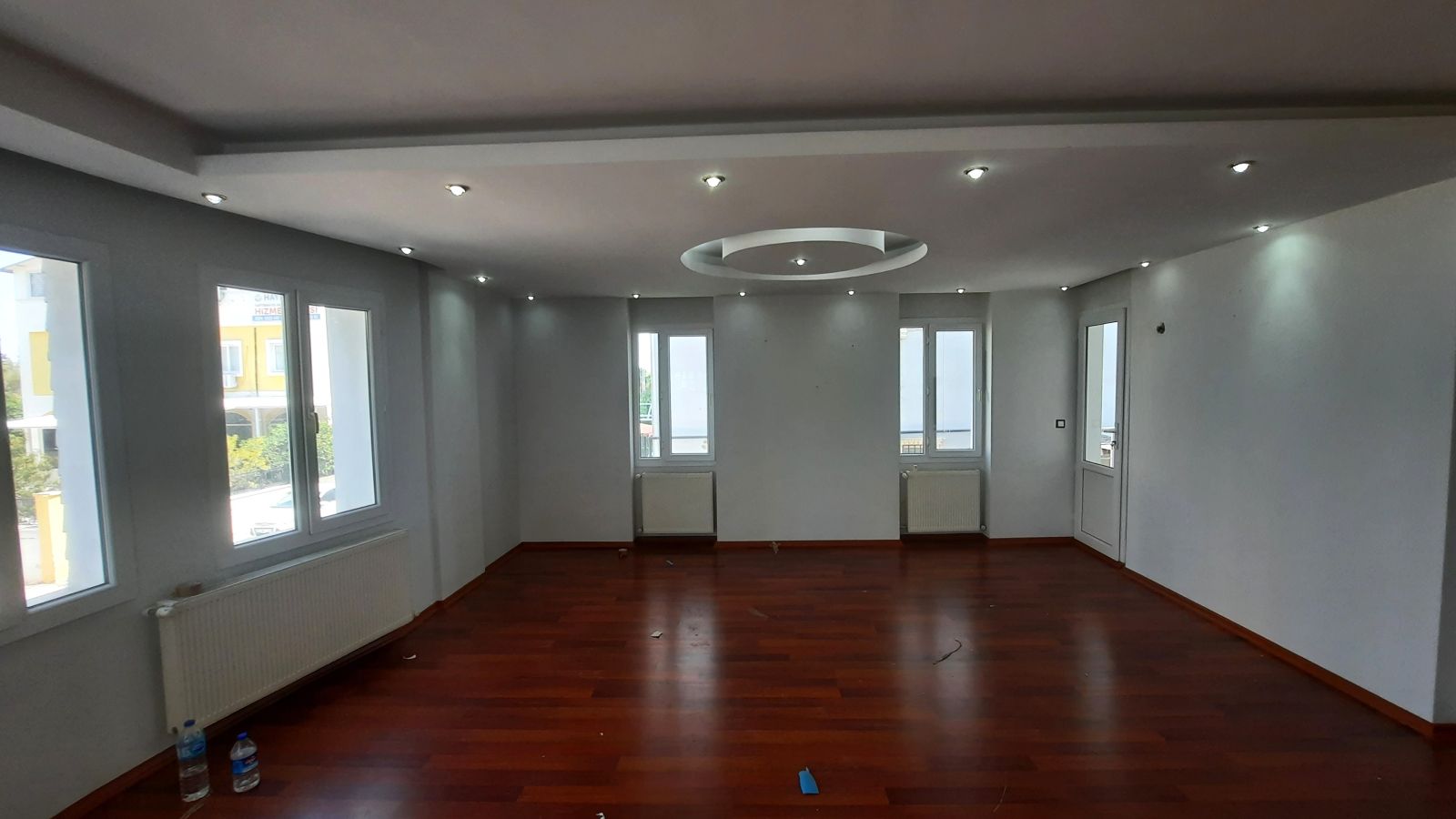 BULVARDA 4+1 230 M2 NET KULLANIMLI HER KAT TEK DAİRE DOĞLAGAZLI KİRALIK DAİRE