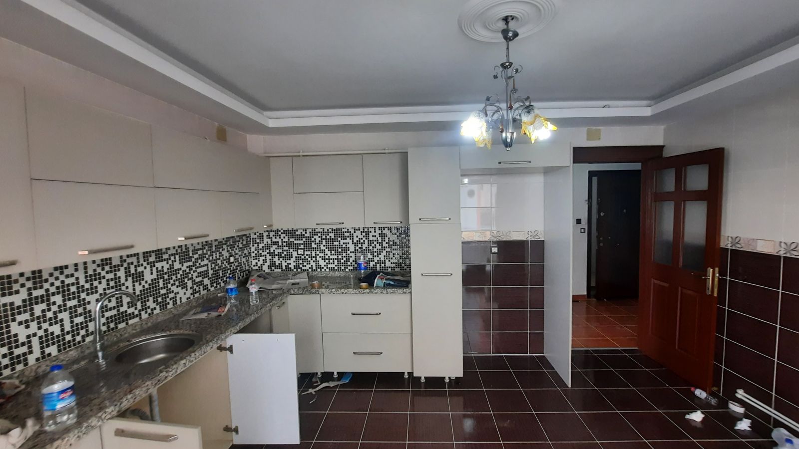 BULVARDA 4+1 230 M2 NET KULLANIMLI HER KAT TEK DAİRE DOĞLAGAZLI KİRALIK DAİRE