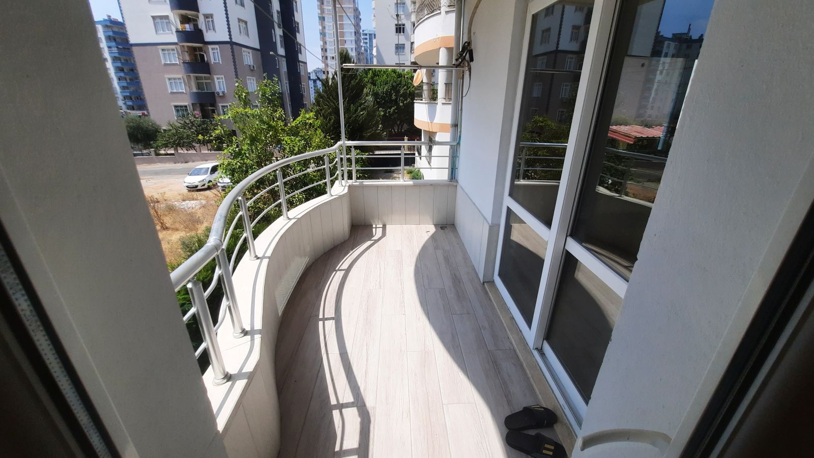 BULVARDA 4+1 230 M2 NET KULLANIMLI HER KAT TEK DAİRE DOĞLAGAZLI KİRALIK DAİRE