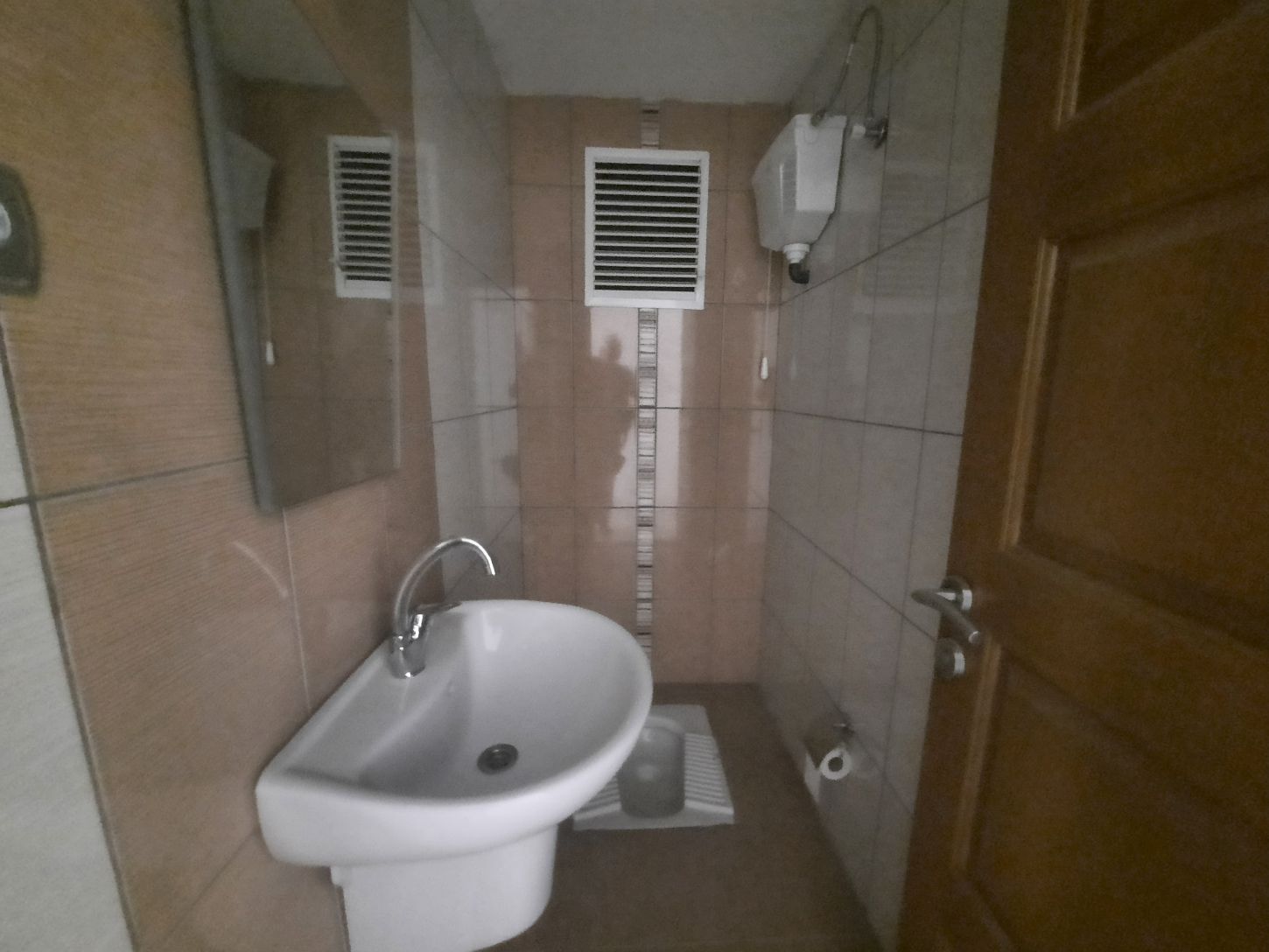 BELEDİYE EVLERİ MH KİRALIK 4+1 BULVARDA SİTEDE DOĞALGAZLI