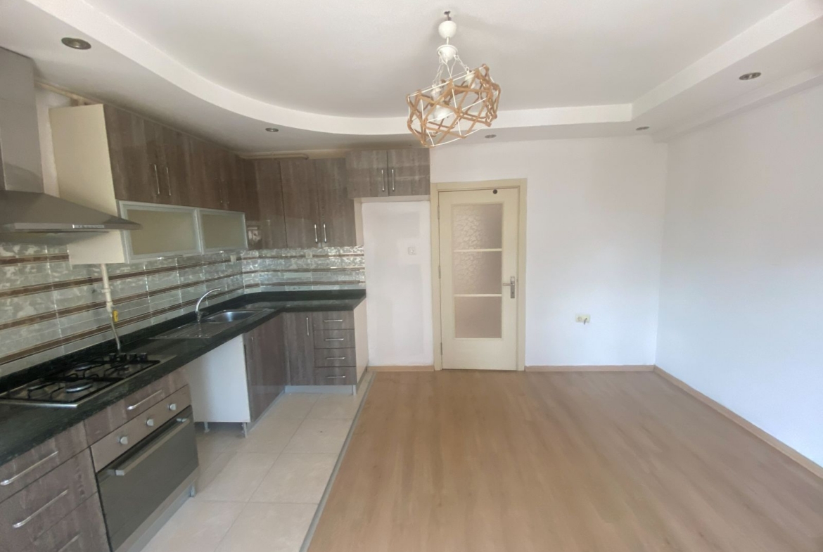 Adana çukurova Belediye evlerinde bulvarda doğalgazlı 4+1 kiralık daire