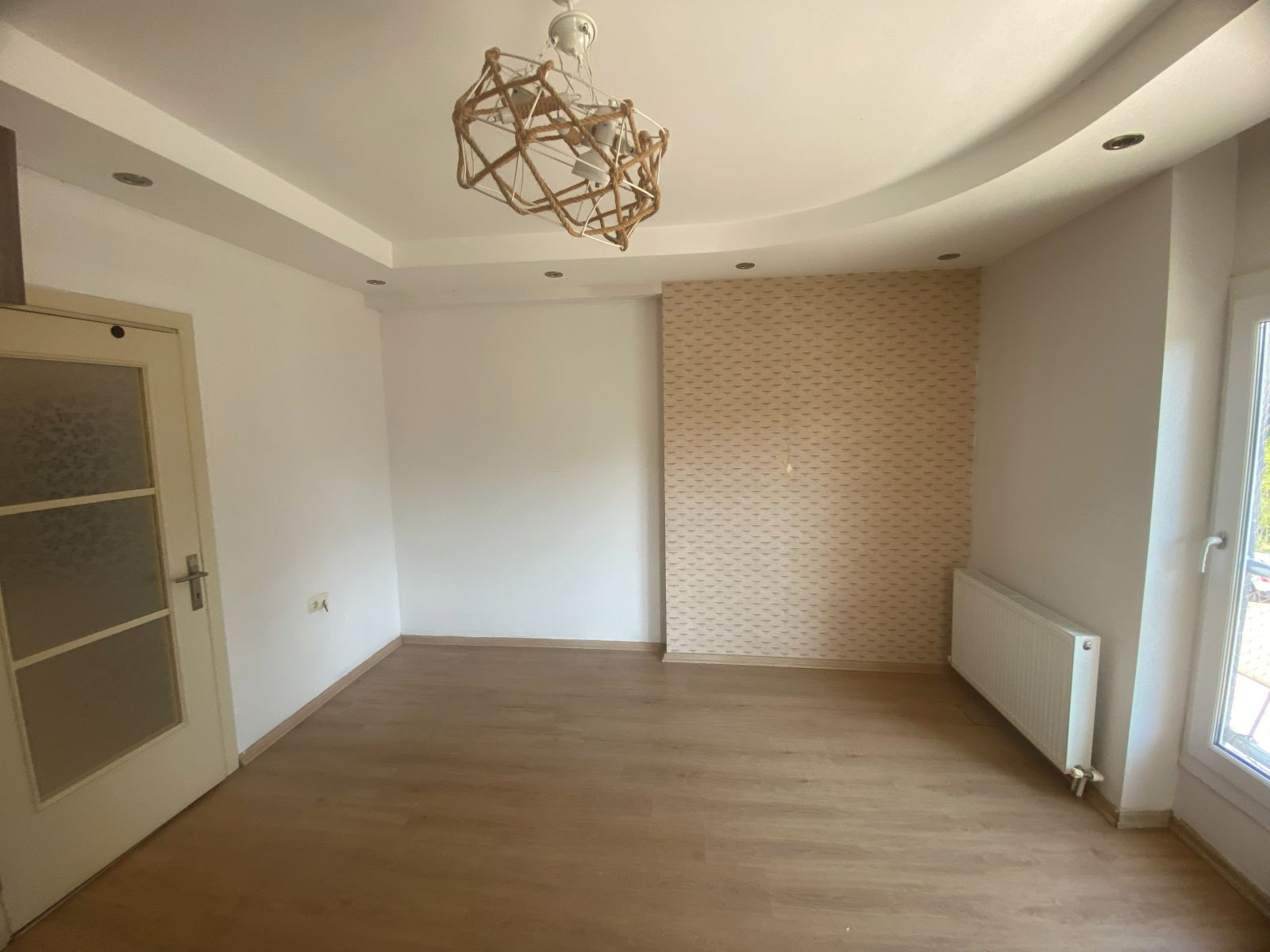 Çukurova belediye evleri özcanpark sitesi B blok 1 kat kiralık 4+1 daire 18 Adana çukurova Belediye evlerinde bulvarda doğalgazlı 4+1 kiralık daire