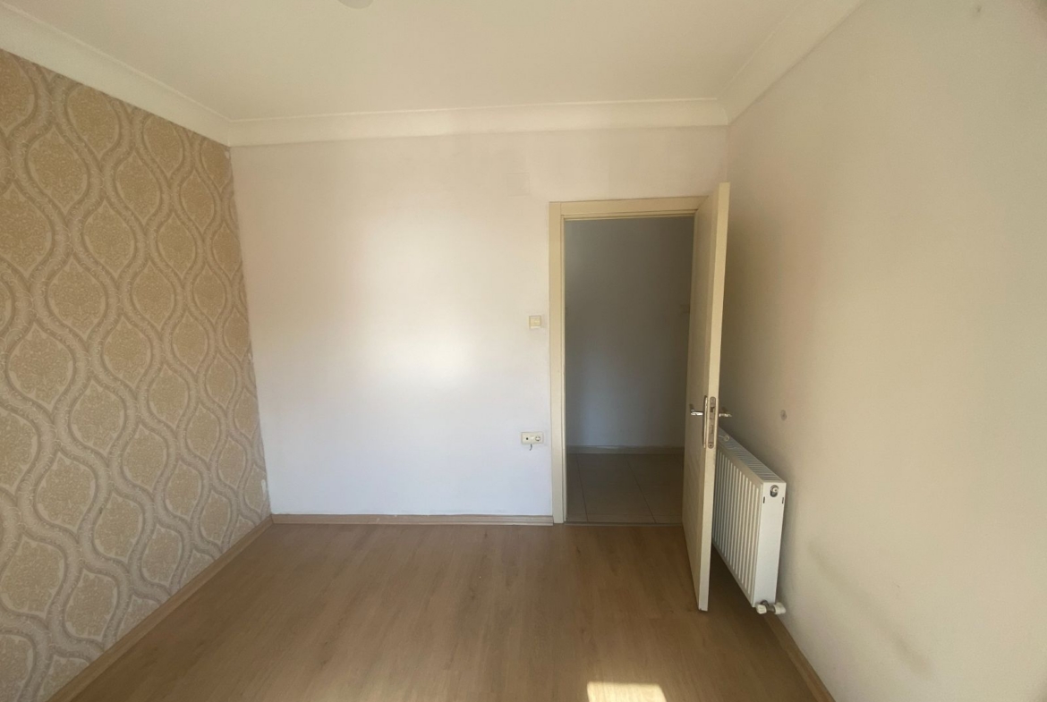 Adana çukurova Belediye evlerinde bulvarda doğalgazlı 4+1 kiralık daire