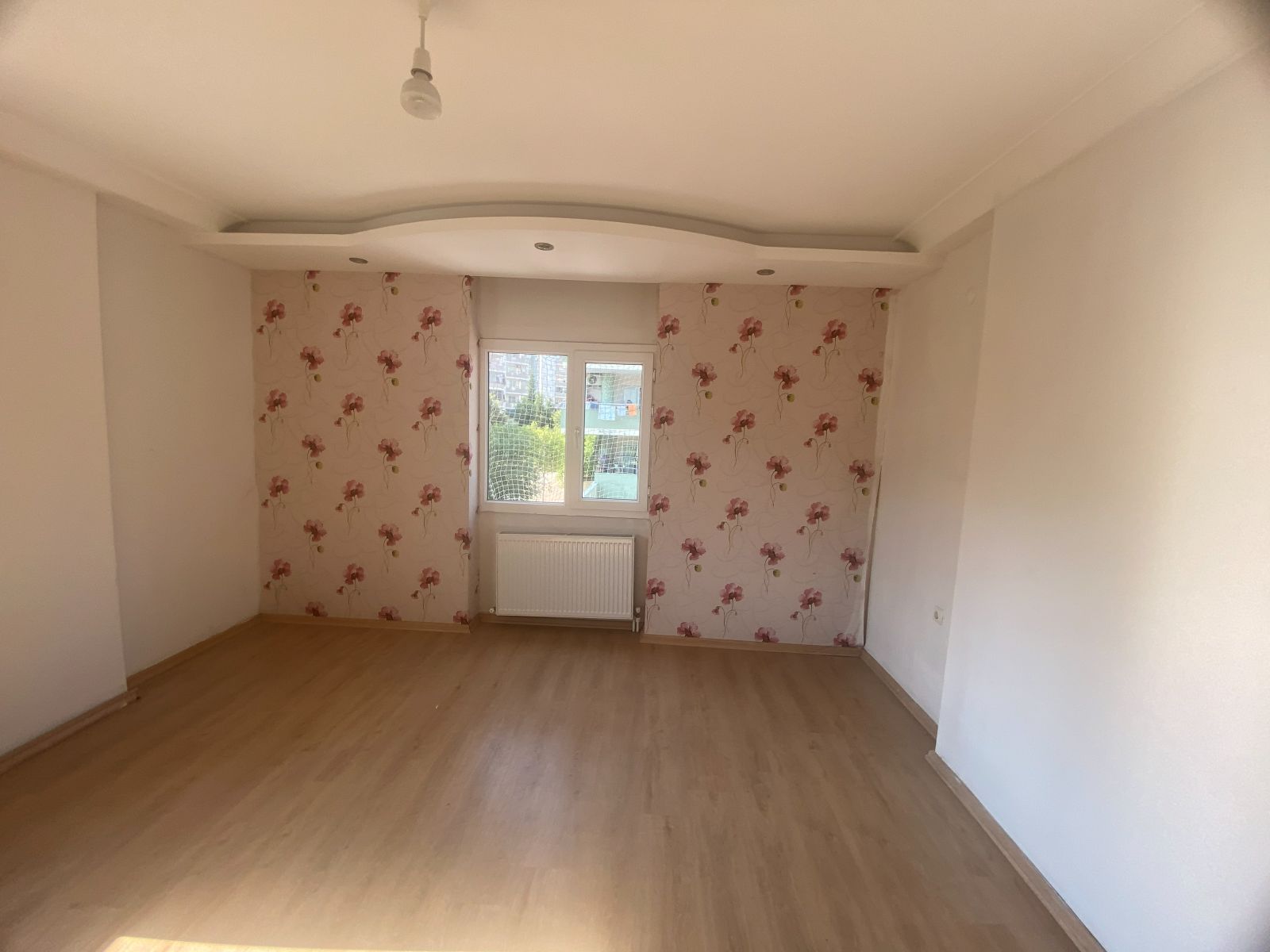 Çukurova belediye evleri özcanpark sitesi B blok 1 kat kiralık 4+1 daire 28 Adana çukurova Belediye evlerinde bulvarda doğalgazlı 4+1 kiralık daire