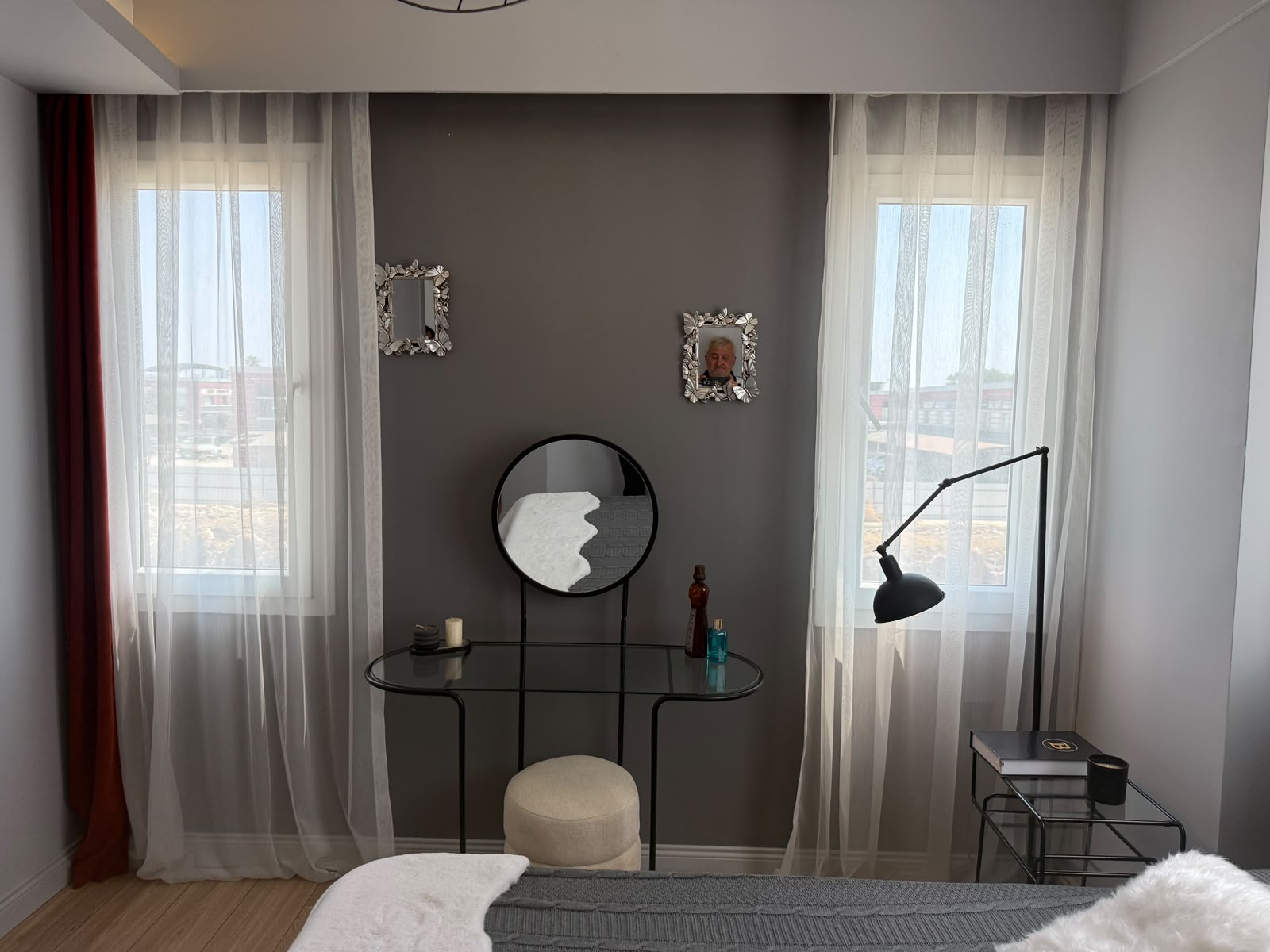 Seyhan Yeşiloba Oto center civarı sitede kiralık 3+1 daire
