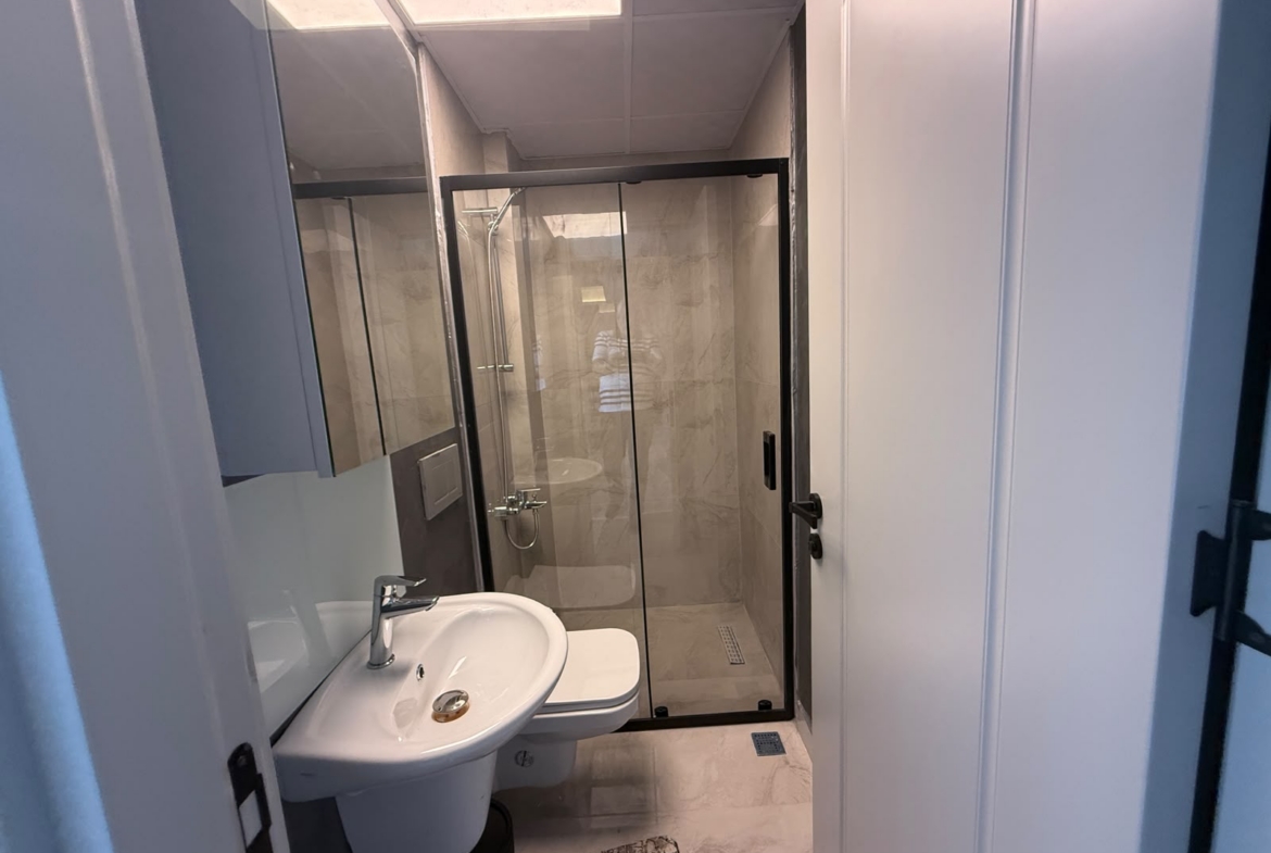Seyhan Yeşiloba Oto center civarı sitede kiralık 3+1 daire