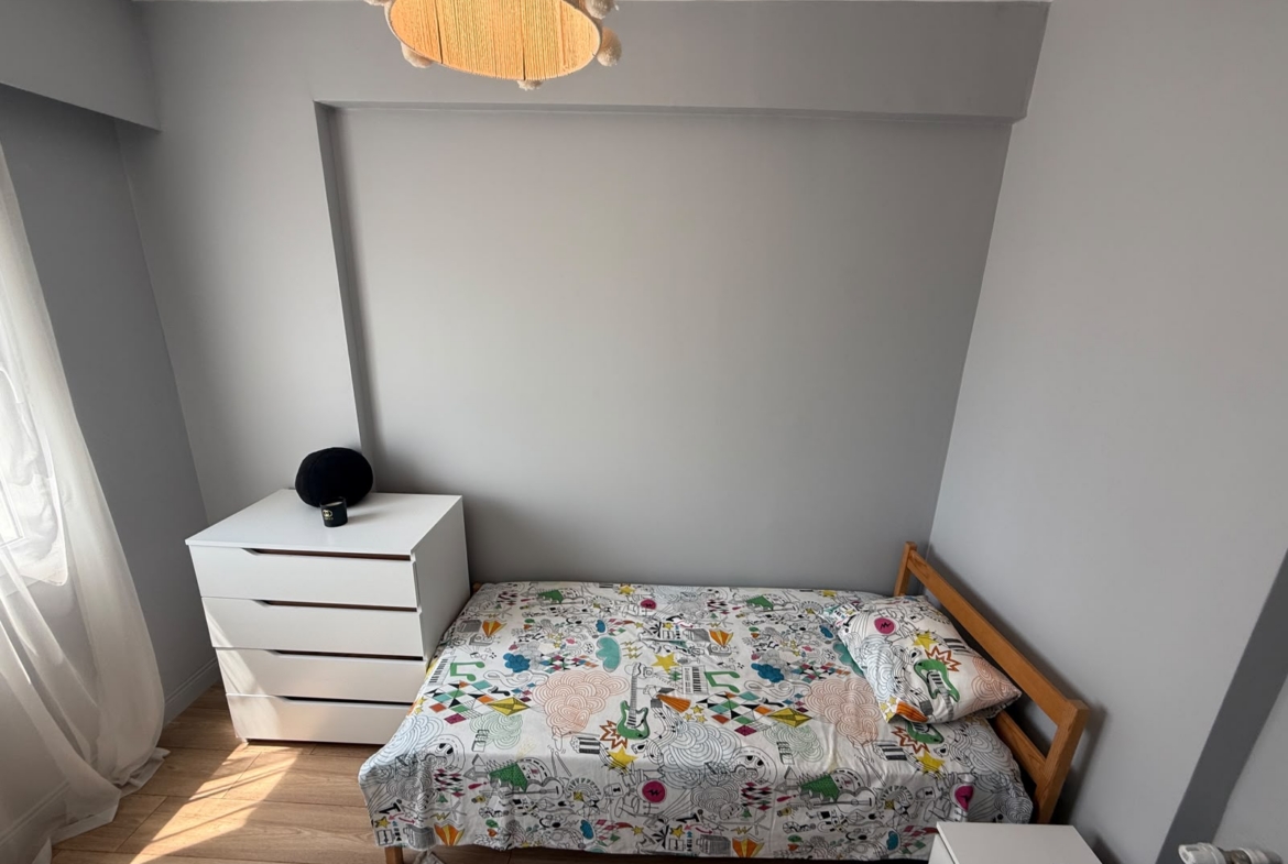 Seyhan Yeşiloba Oto center civarı sitede kiralık 3+1 daire