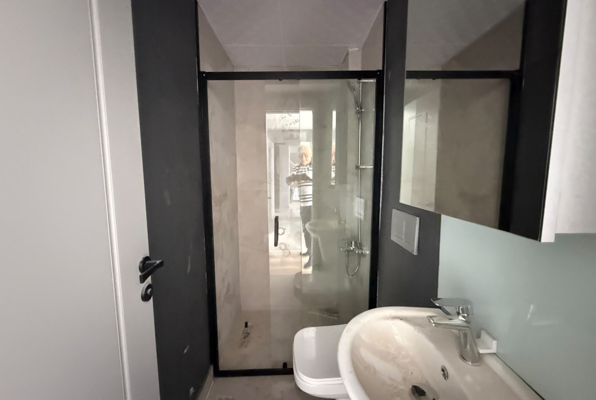 Seyhan Yeşiloba Oto center civarı sitede kiralık 2+1 daire