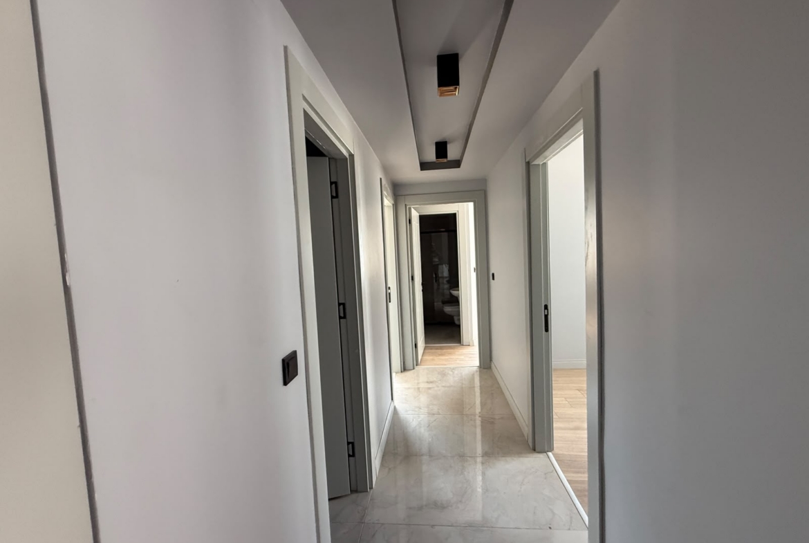 Seyhan Yeşiloba Oto center civarı sitede kiralık 2+1 daire