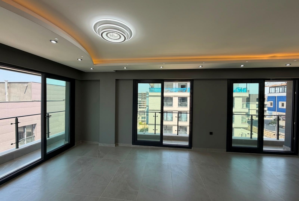 Adana Çukurova Güzelyalı Göl TOKİ evlerinde satılık daire