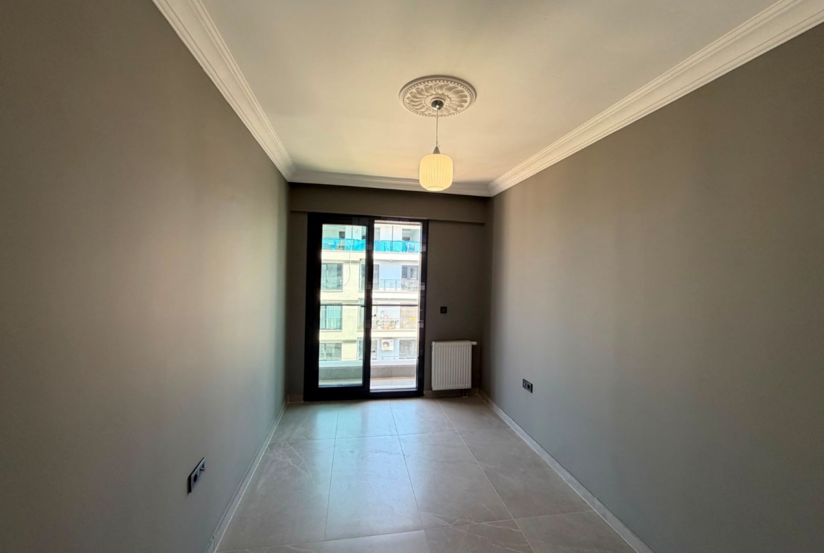 Adana Çukurova Güzelyalı Göl TOKİ evlerinde satılık daire