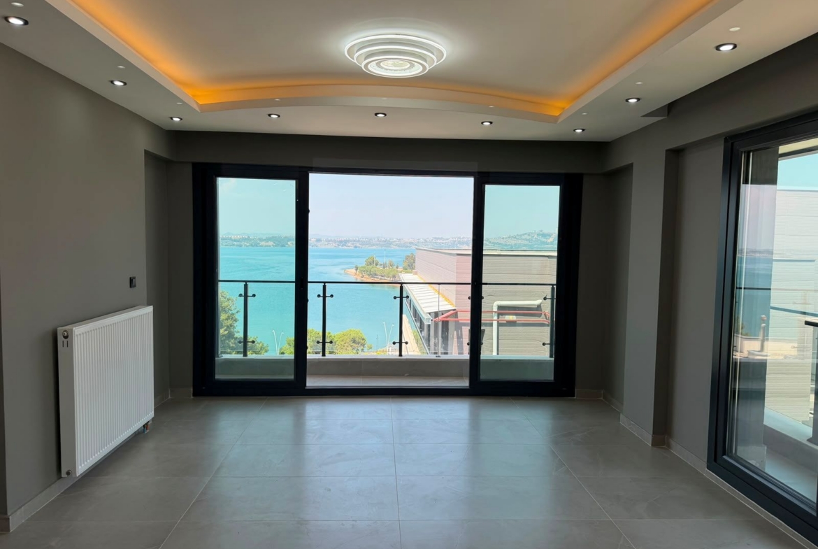 Adana Çukurova Güzelyalı Göl TOKİ evlerinde satılık daire