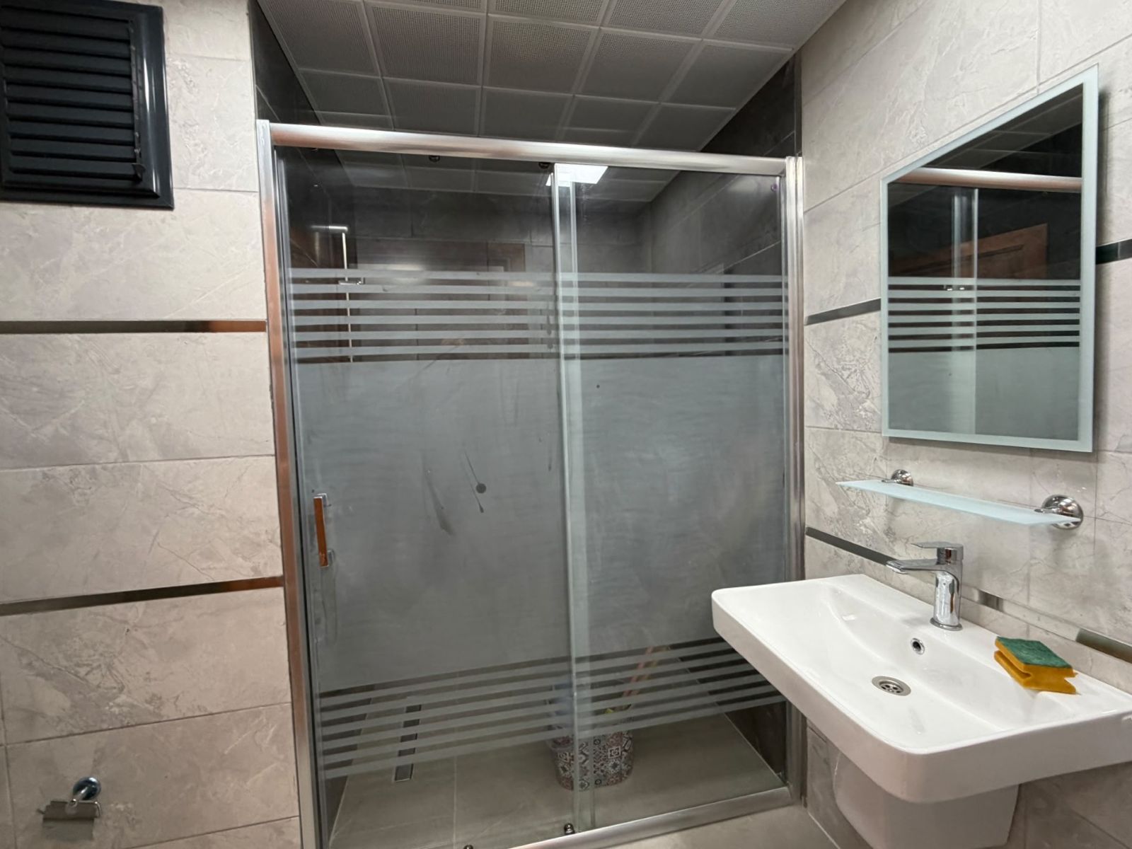 Adana Çukurova Güzelyalı Göl TOKİ evlerinde satılık daire
