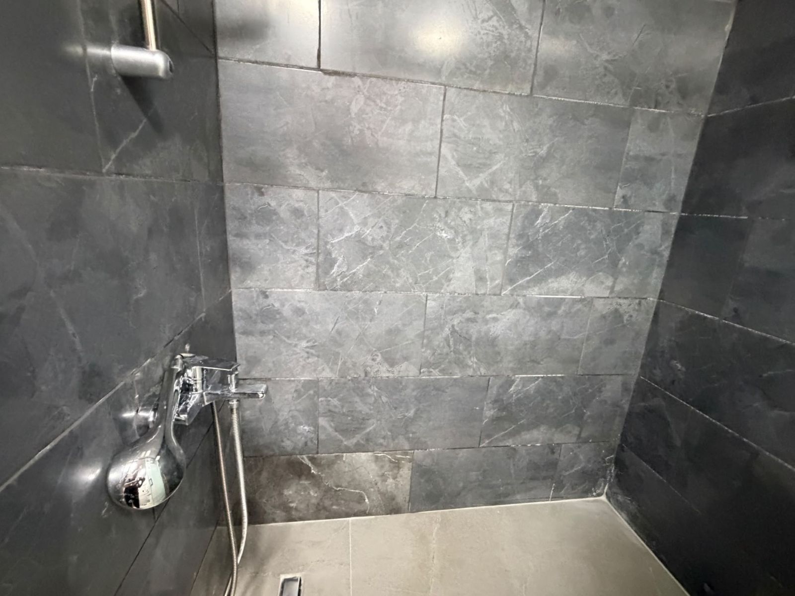 Adana Çukurova Güzelyalı Göl TOKİ evlerinde satılık daire