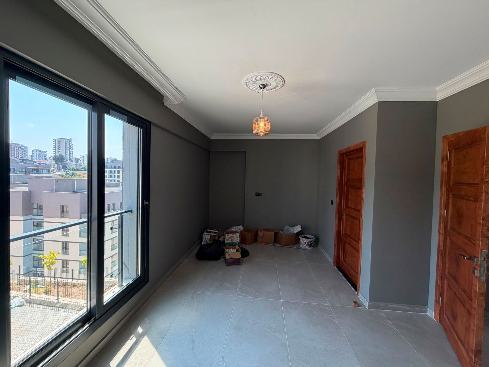 Adana Çukurova Güzelyalı Göl TOKİ evlerinde satılık daire