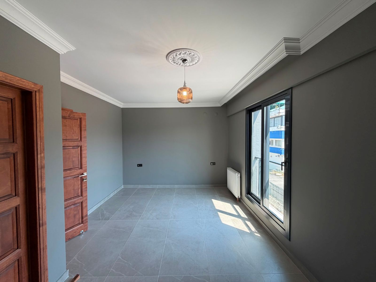 Adana Çukurova Güzelyalı Göl TOKİ evlerinde satılık daire