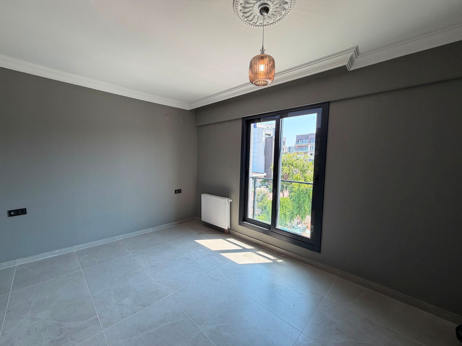 Adana Çukurova Güzelyalı Göl TOKİ evlerinde satılık daire