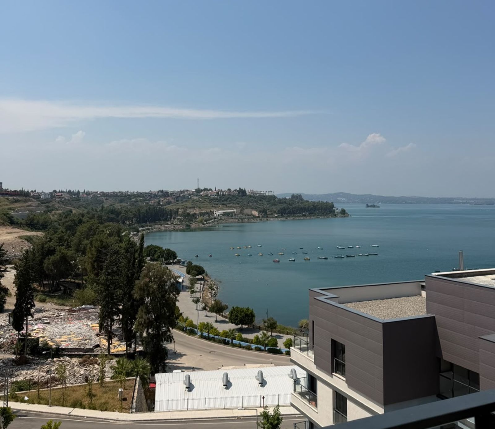 Adana Çukurova Güzelyalı Göl TOKİ evlerinde satılık daire