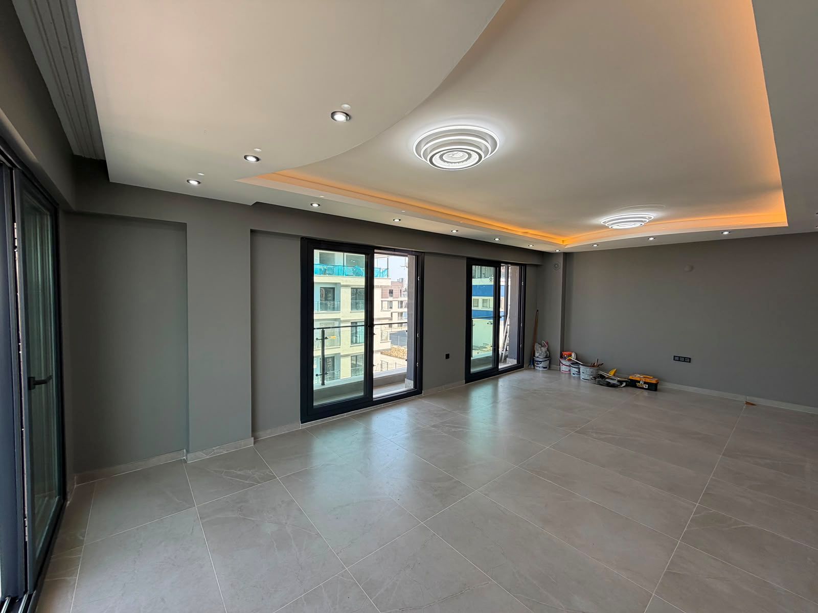 Adana Çukurova Güzelyalı Göl TOKİ evlerinde satılık daire